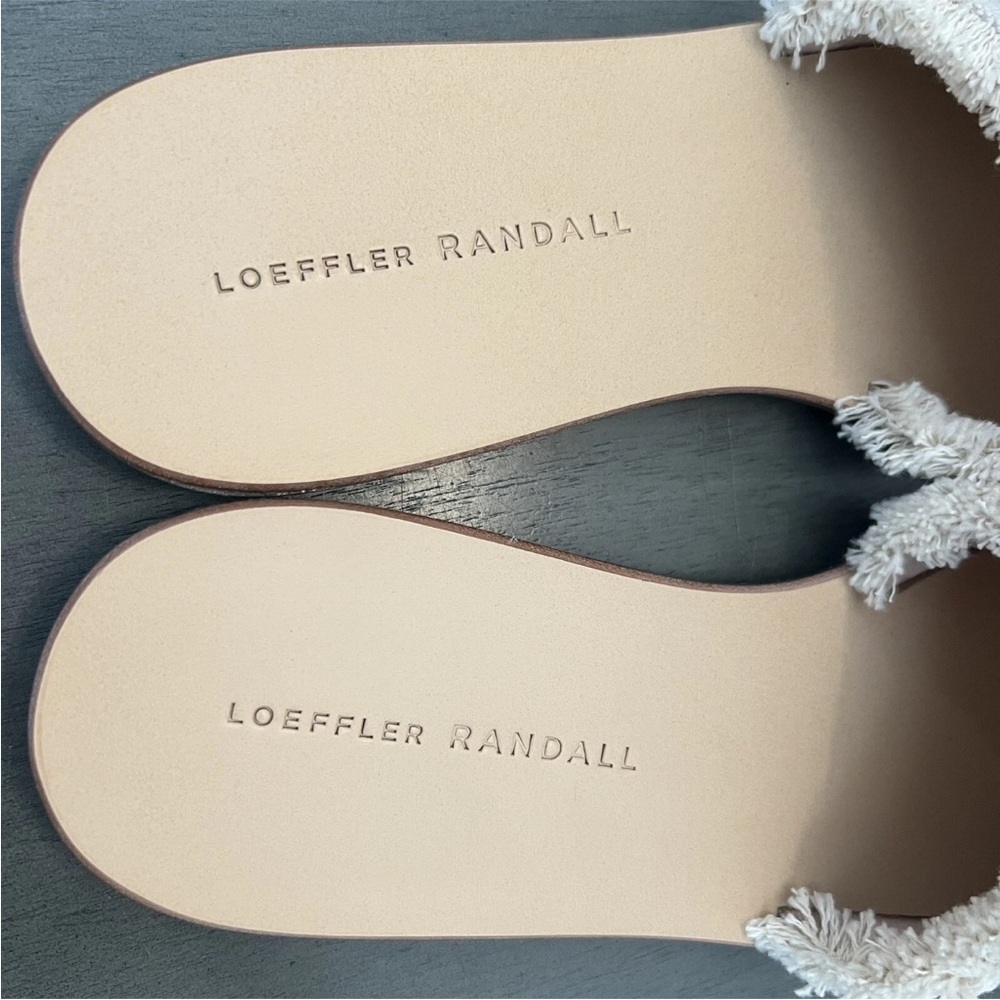 LOEFFLER RANDALL Women's Gabi Canvas Leather Pom Pom Flat Beige Slide Sandal 6 - Picture 4 of 9